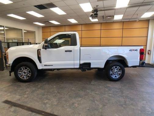 2025 Ford F-250 XLT