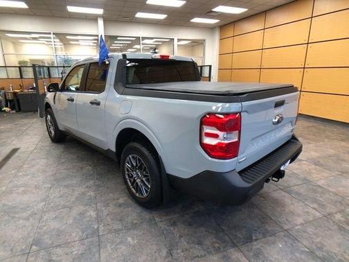 2022 Ford Maverick XL