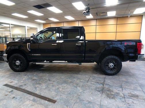 2017 Ford F-350 Lariat Super Duty