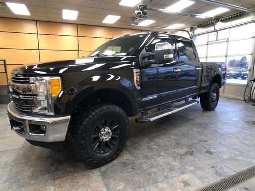 2017 Ford F-350 Lariat Super Duty