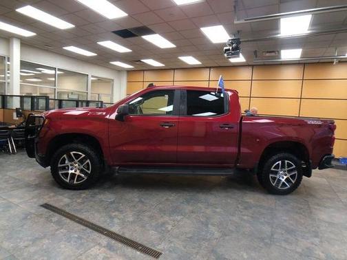 2020 Chevrolet Silverado 1500 Custom Trail Boss