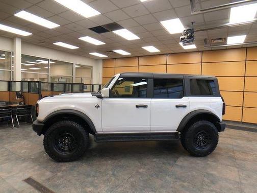 White 2026 Ford Bronco Outer Banks