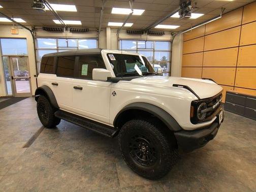 White 2026 Ford Bronco Outer Banks