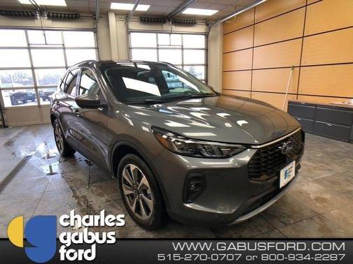 2025 Ford Escape Platinum