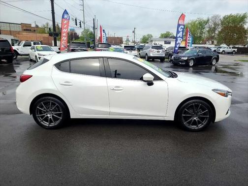 2018 Mazda Mazda3 Touring