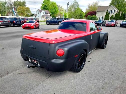 2004 Chevrolet SSR Reg Cab 116.0'' WB LS