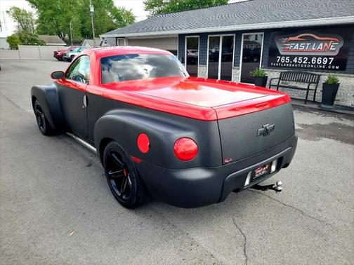 2004 Chevrolet SSR Reg Cab 116.0'' WB LS