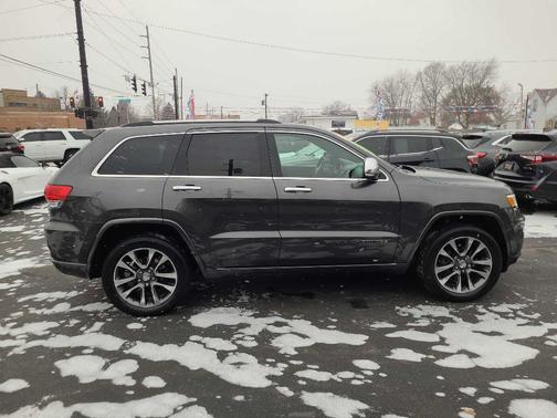 2017 Jeep Grand Cherokee Overland