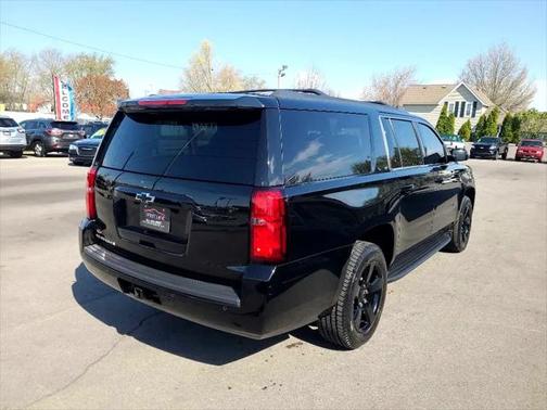 2019 Chevrolet Suburban LT