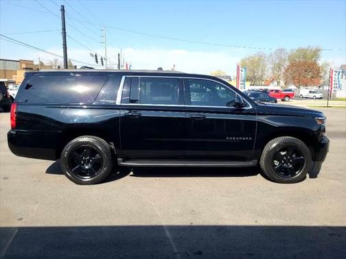 2019 Chevrolet Suburban LT