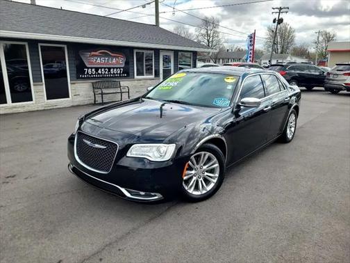 2017 Chrysler 300C Base