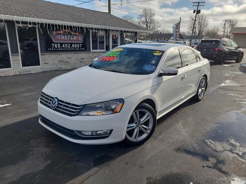 2013 Volkswagen Passat 2.0 TDI SE w/ Sunroof