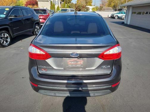 2016 Ford Fiesta Titanium