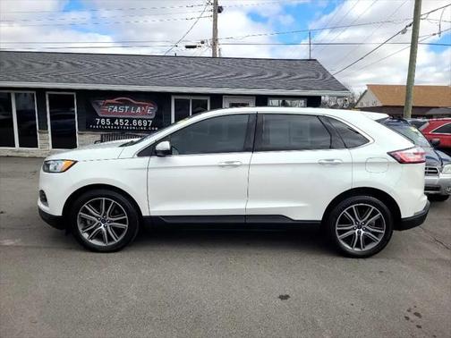 2020 Ford Edge Titanium