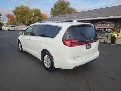 2021 Chrysler Pacifica Touring L