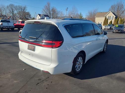 2021 Chrysler Pacifica Touring L
