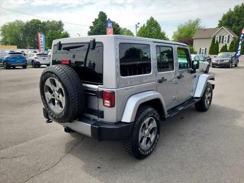 2017 Jeep Wrangler Unlimited Sahara