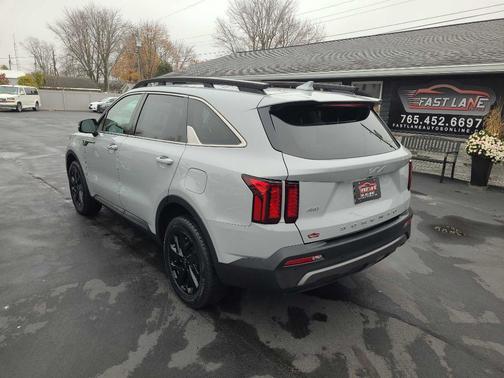 2022 Kia Sorento S