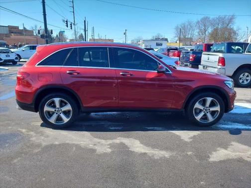 2017 Mercedes-Benz GLC 300 4MATIC