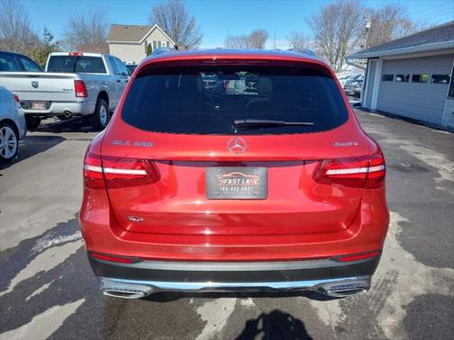 2017 Mercedes-Benz GLC 300 4MATIC