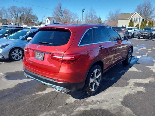 2017 Mercedes-Benz GLC 300 4MATIC