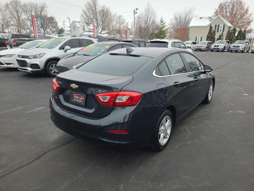 2017 Chevrolet Cruze LT
