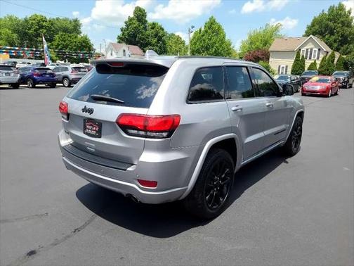 2020 Jeep Grand Cherokee Altitude