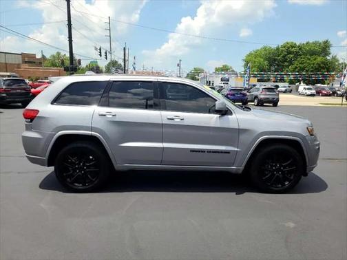 2020 Jeep Grand Cherokee Altitude