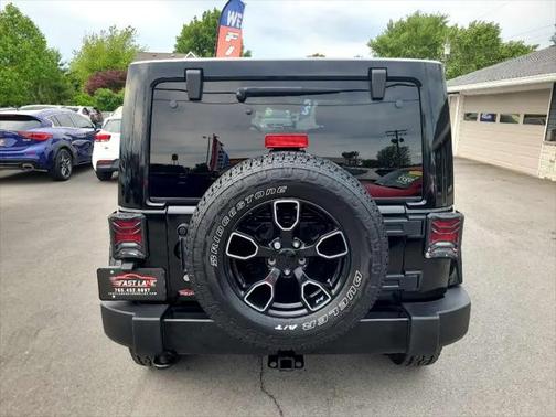 2018 Jeep Wrangler JK Unlimited Altitude