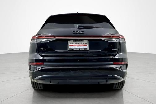 2024 Audi Q4 e-tron Premium Plus 55 quattro