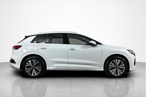 2023 Audi Q4 e-tron Premium Plus 40 RWD