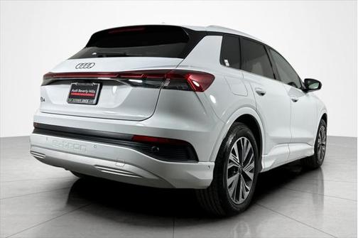 2023 Audi Q4 e-tron Premium Plus 40 RWD