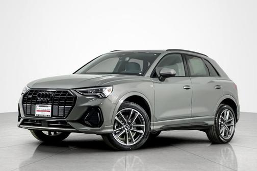 2025 Audi Q3 Premium 45 TFSI S line quattro Tiptronic