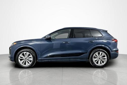 2025 Audi Q6 e-tron Premium