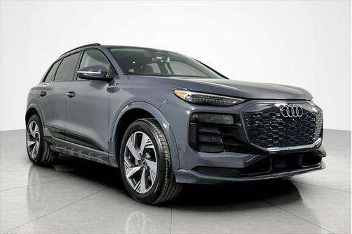 2025 Audi Q6 e-tron Premium quattro