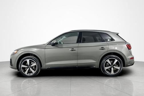 2023 Audi Q5 45 S line Prestige