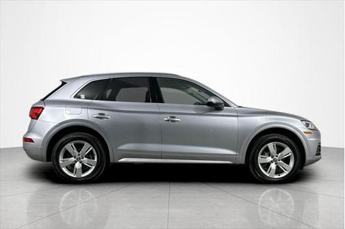 2018 Audi Q5 2.0T Premium Plus