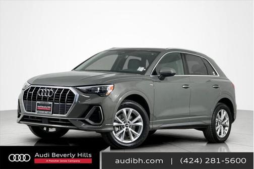2022 Audi Q3 45 S line Premium