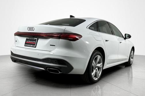 2025 Audi A5 Premium Plus TFSI quattro S tronic