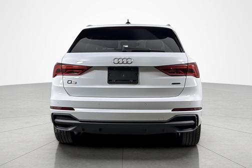 Arkona White 2025 Audi Q3 Premium 45 TFSI S line quattro Tiptronic