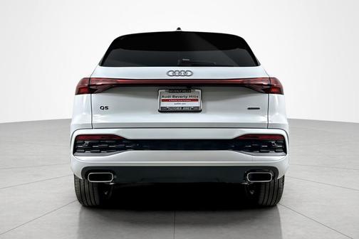 2025 Audi Q5 Premium