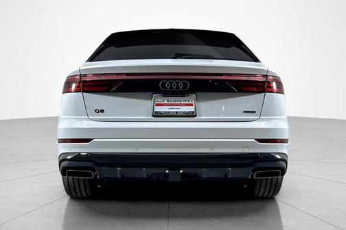 2026 Audi Q8 55 Premium Plus