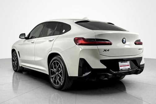 Alpine White 2023 BMW X4 xDrive30i