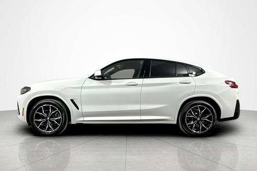Alpine White 2023 BMW X4 xDrive30i