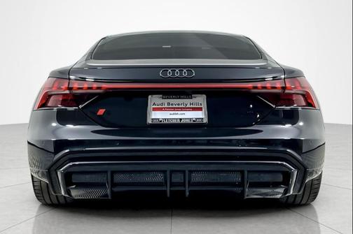 2026 Audi S e-tron GT Premium Plus quattro