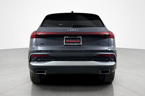 2025 Audi Q5 Premium
