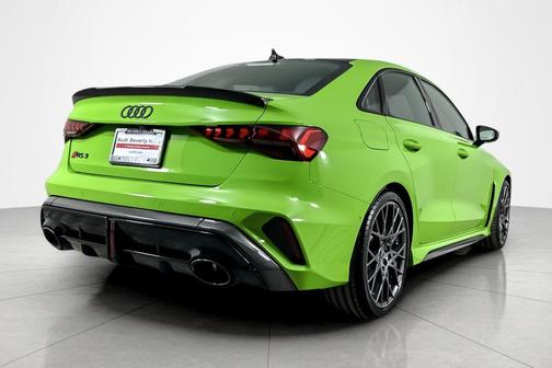 2025 Audi RS 3 2.5T (S tronic)