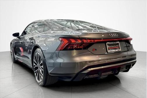 2025 Audi S e-tron GT Premium Plus