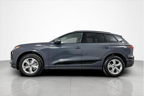 2025 Audi Q6 e-tron Premium
