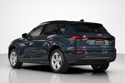 2025 Audi Q6 e-tron Premium